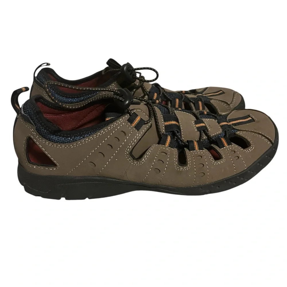 Clark’s Hiking Shoes Brown for men’s Outdoor leather‎ upper Sz 11